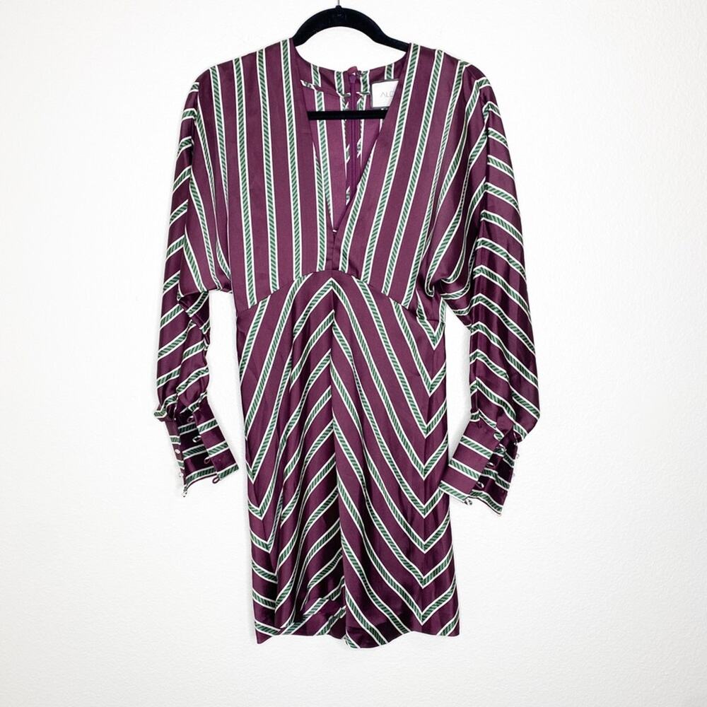 Alexis Striped Tena V Neck Cocktail Dress Small - Picture 2 of 11
